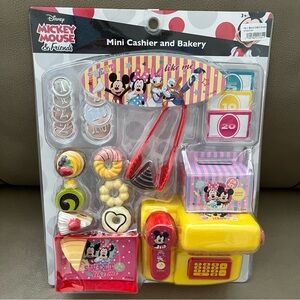 BNIB Disney Mickey Mouse & Friends Mini Cashier and Bakery" playset